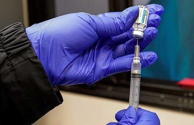 استدلال مدرنا علیه فایزر برای واکسن کرونا: آنها از ما دزدیدند!