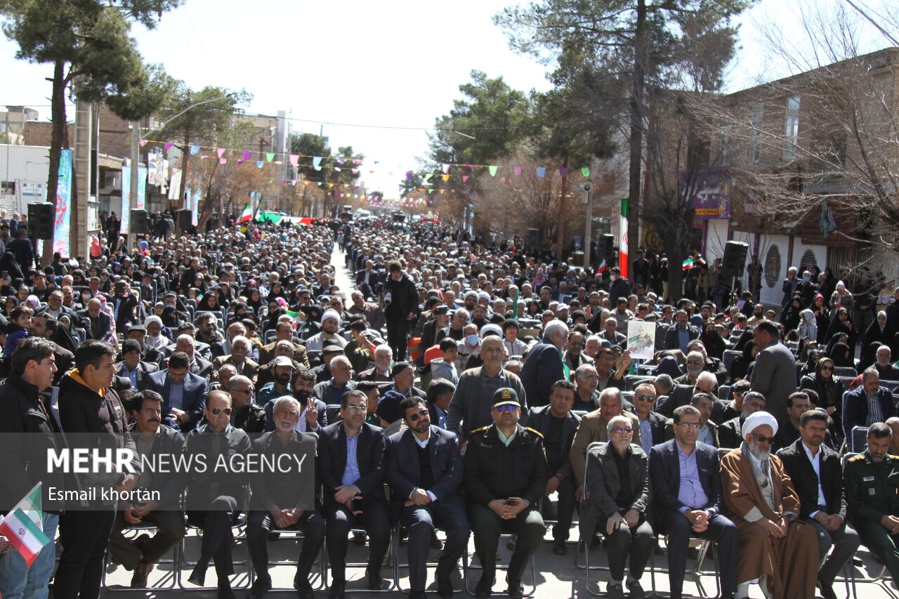 مردم دیار «حاج قاسم» در ٢٢ بهمن حماسه ای دیگر آفریدند