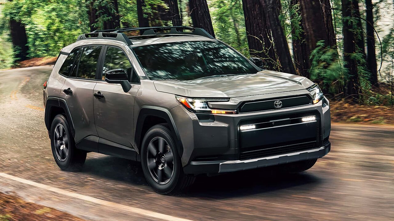 تغییر چهره شاسی بلند محبوب تویوتا / «RAV4» جدید معرفی شد