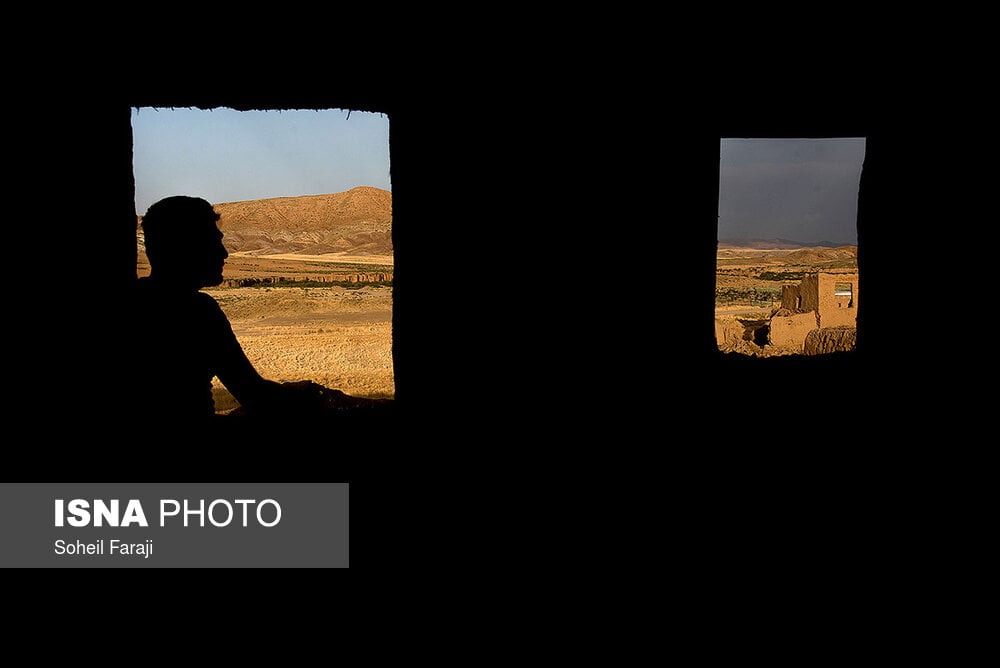 مددجویان متقاضی برای تکمیل ثبت‌نام در سامانه افراد جویای کار اقدام کنند