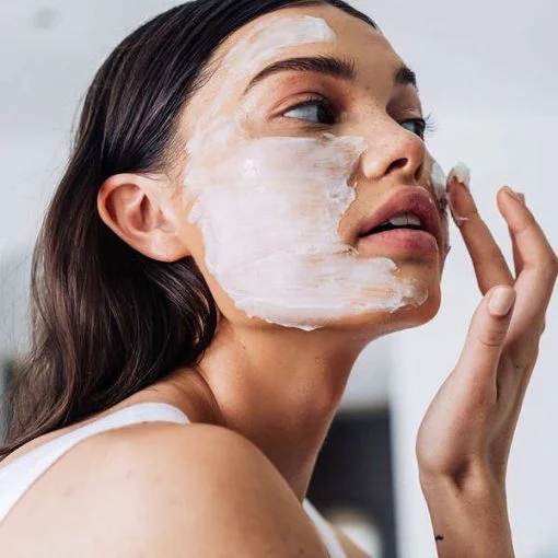 Why does my face burn when I apply moisturizing cream